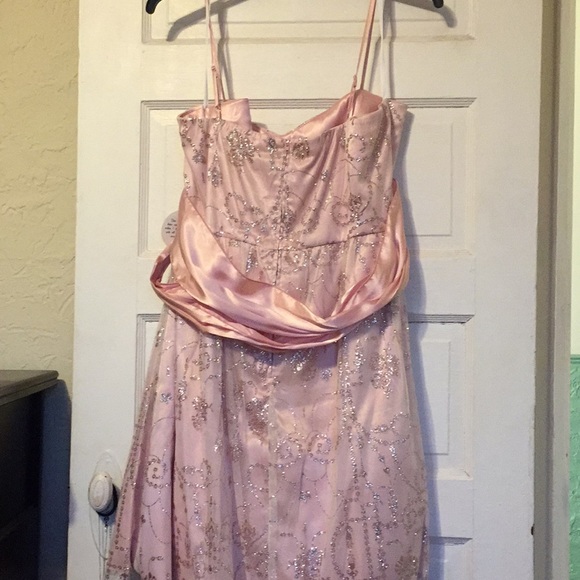 Deb sparkly pink dress prom style 18 - Picture 4 of 4